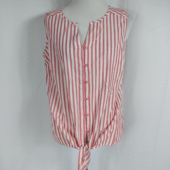 Faded Glory Tops - Faded Glory Striped Sleeveless Button Down
